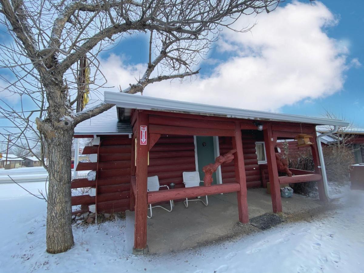 Roundtop Mountain Vista - Cabins And Motel Thermopolis Exteriér fotografie